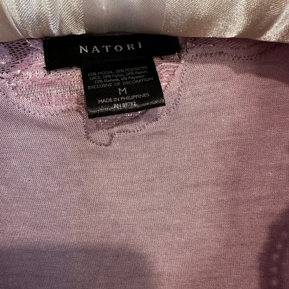 Natori Lilac Sleepwear with Lace Detail - Picture 3 of 7